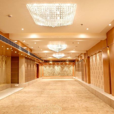 Kyriad Hotel Jaipur By Othpl Exterior photo