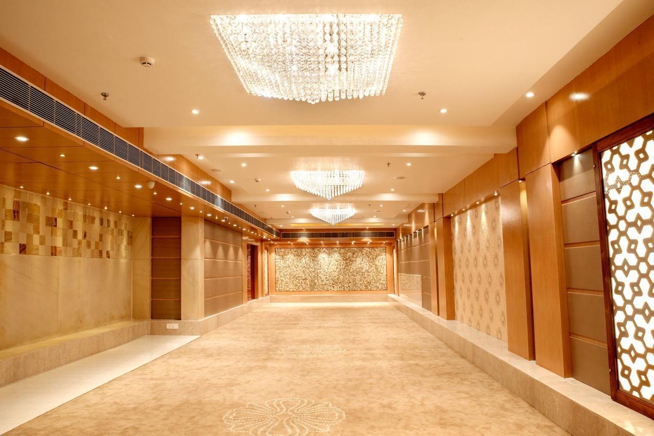 Kyriad Hotel Jaipur By Othpl Exterior photo