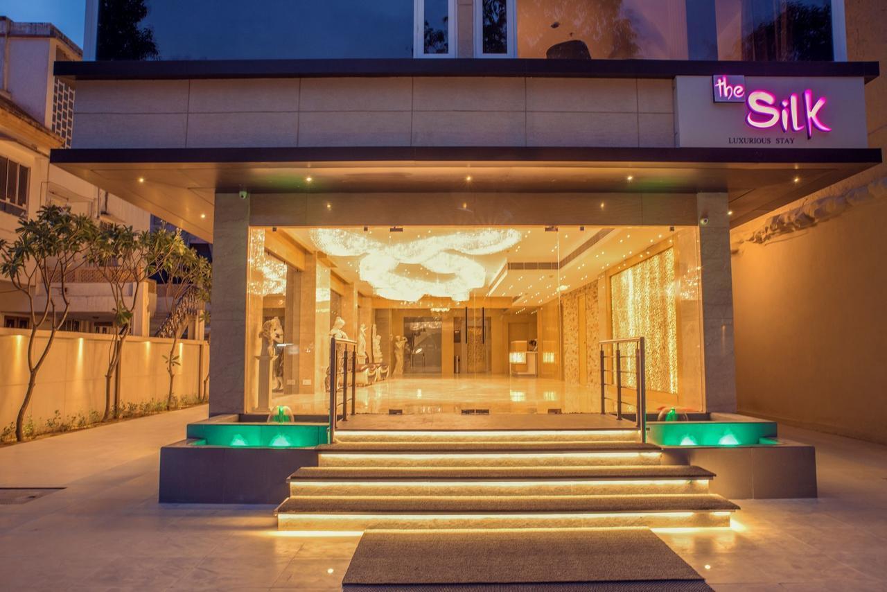 Kyriad Hotel Jaipur By Othpl Exterior photo