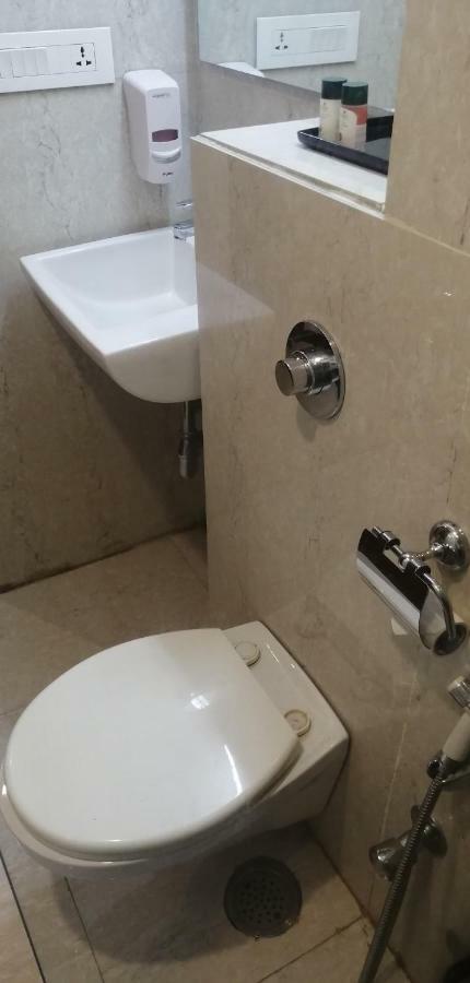 Kyriad Hotel Jaipur By Othpl Exterior photo