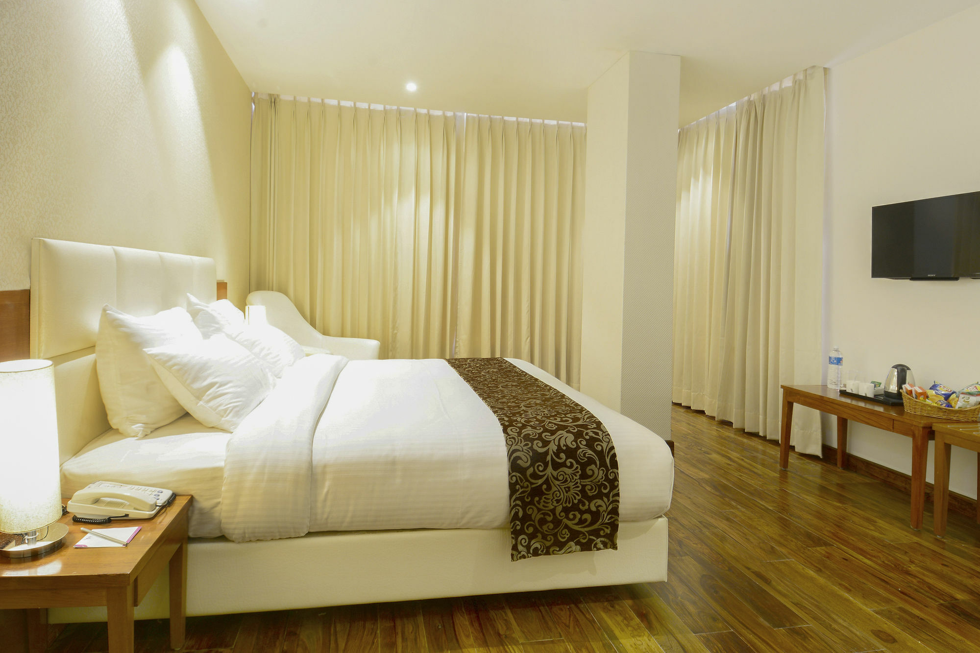 Kyriad Hotel Jaipur By Othpl Exterior photo